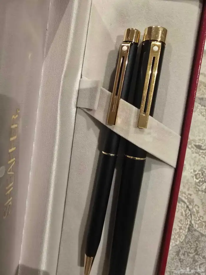 Sheaffer Imperial Touchdown – Luxury Pen with 14K Gold Nib, Black and Gold