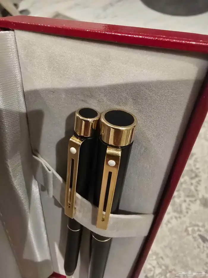 Sheaffer Imperial Touchdown – قلم فاخر ريشة ذهب 14K رمادي  وذهبي