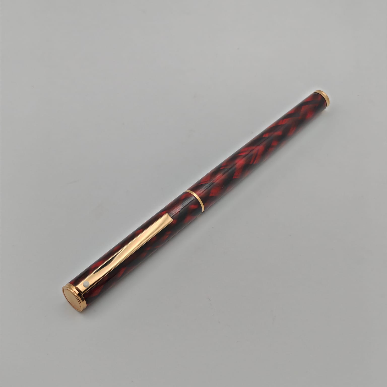 قلم شيفر فاشن 2 ريد تارتان رقم 282