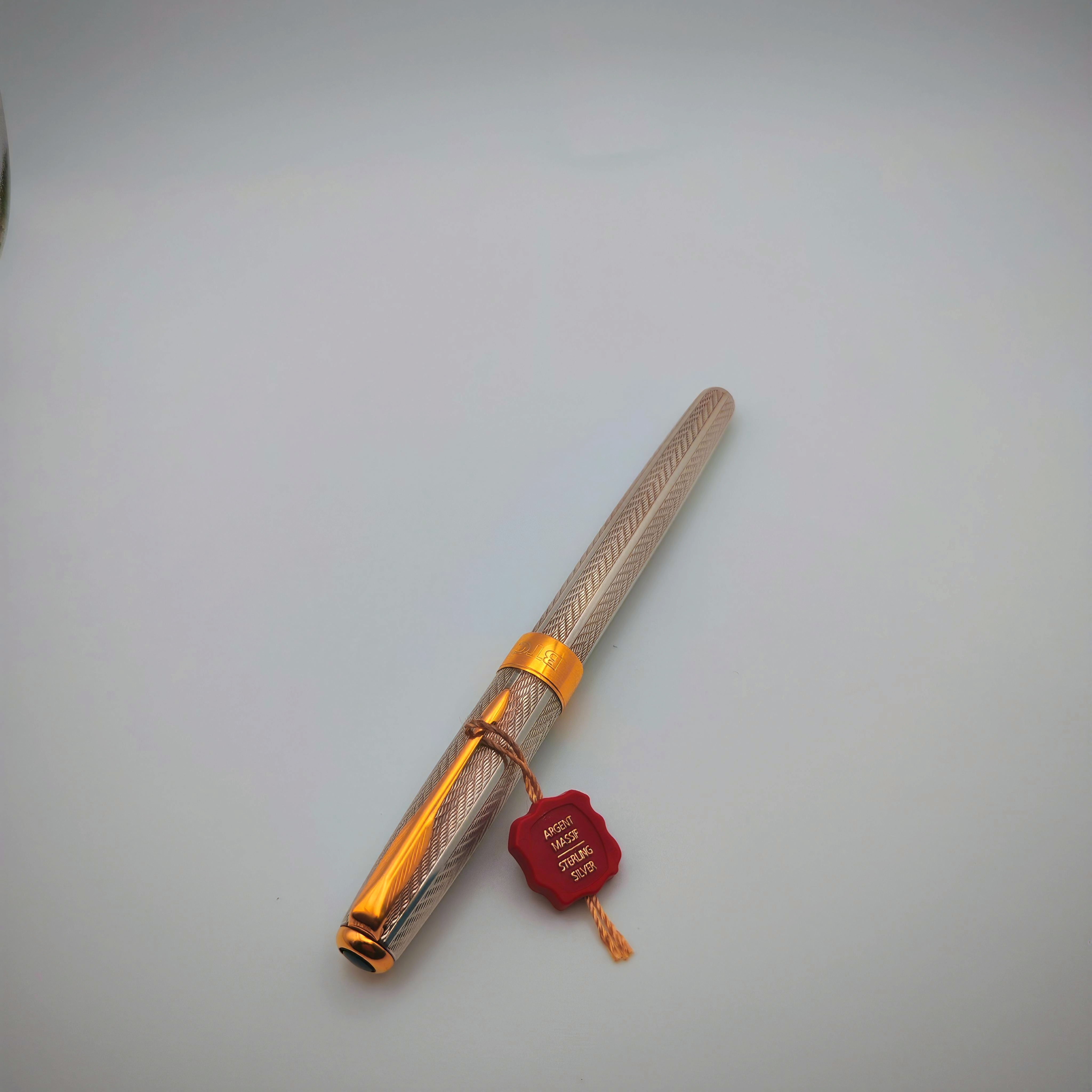 طقم أقلام باركر سونيت أسود بطلاء ذهبي