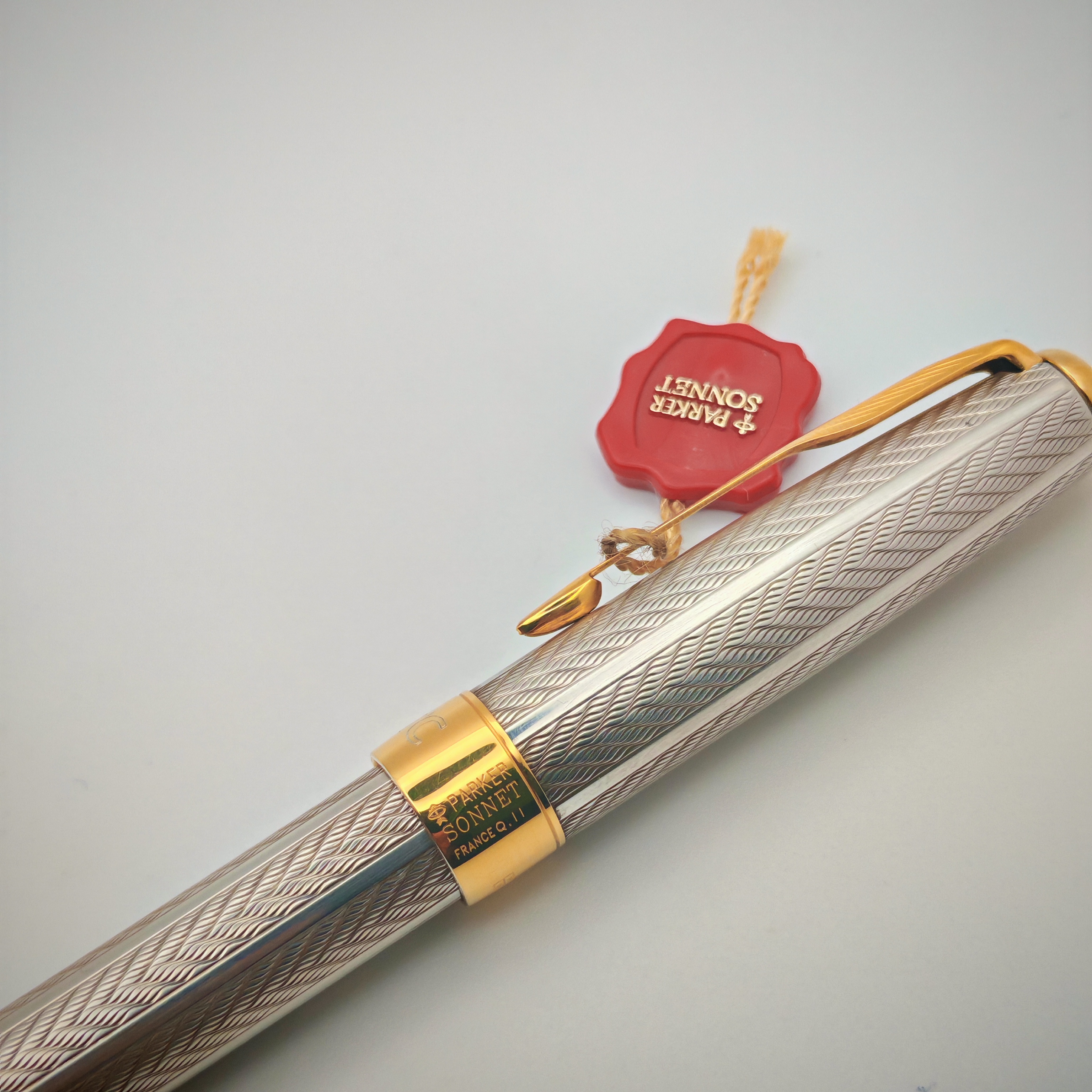 طقم أقلام باركر سونيت أسود بطلاء ذهبي